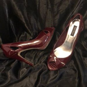 Whitehouse black market heels